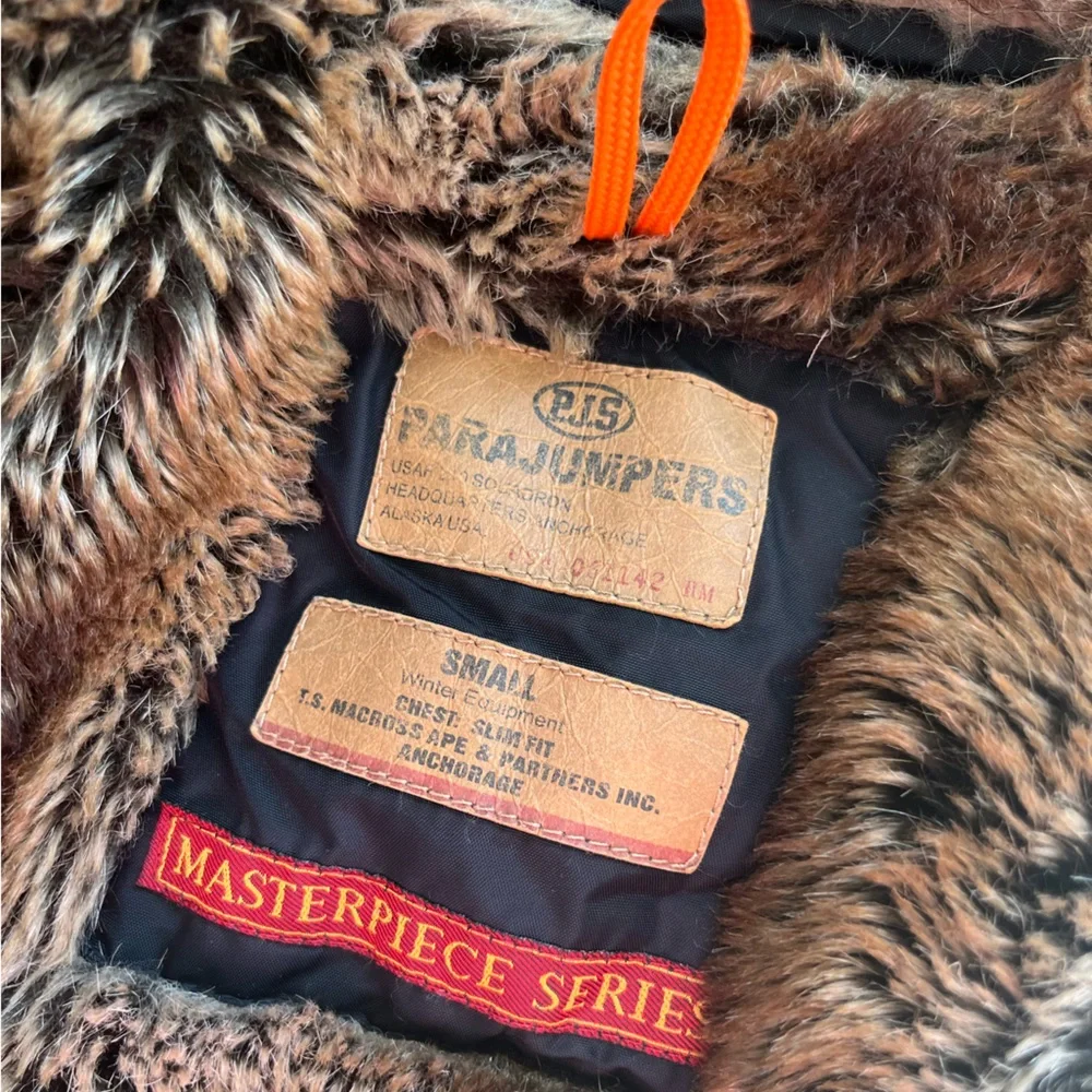 Parajumpers Gobi parka bomber jacket masterpiece series PREOWNED small